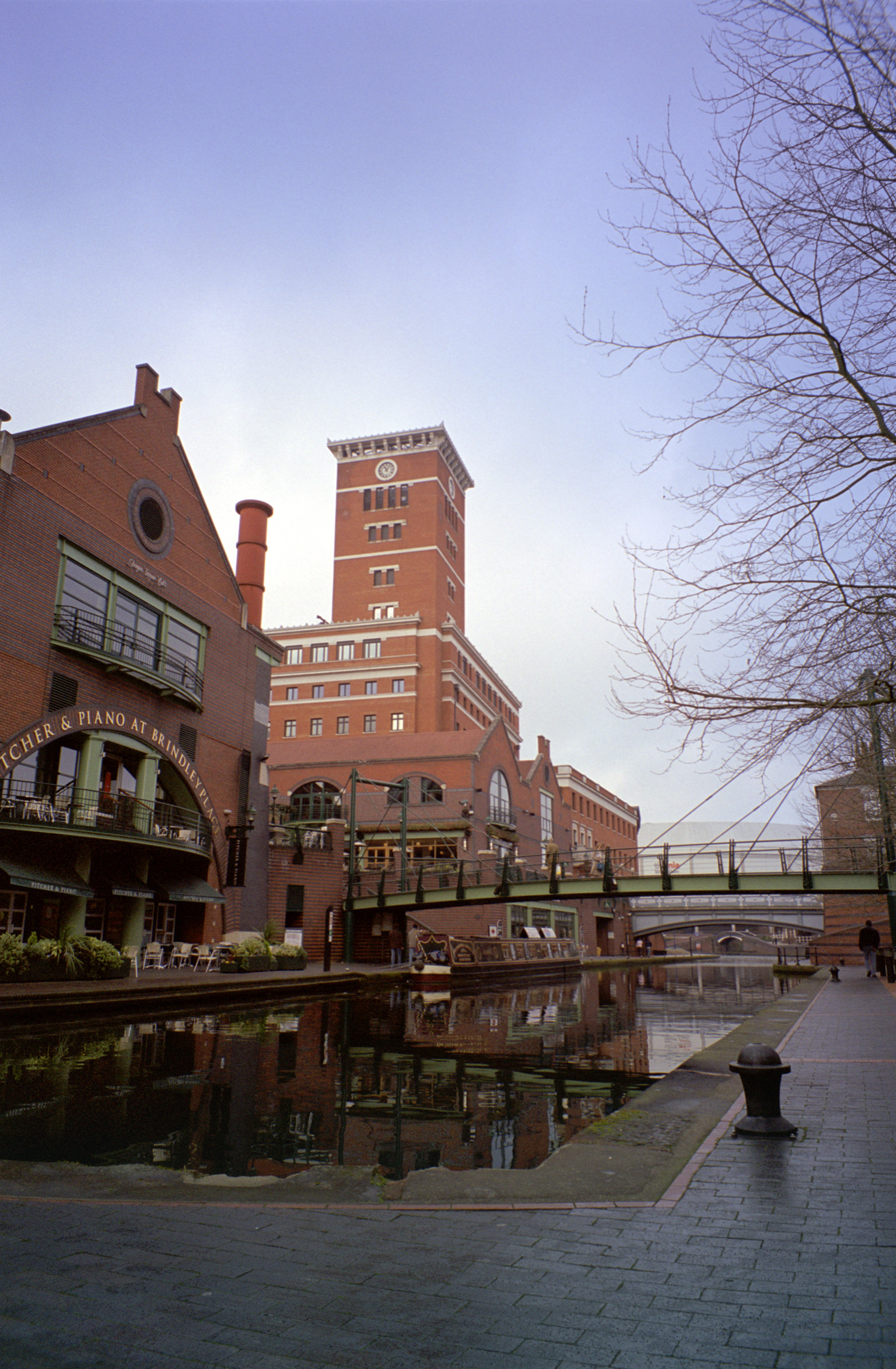 an image of Birmingham canalside lock regeneration, convered former industrial buildings
