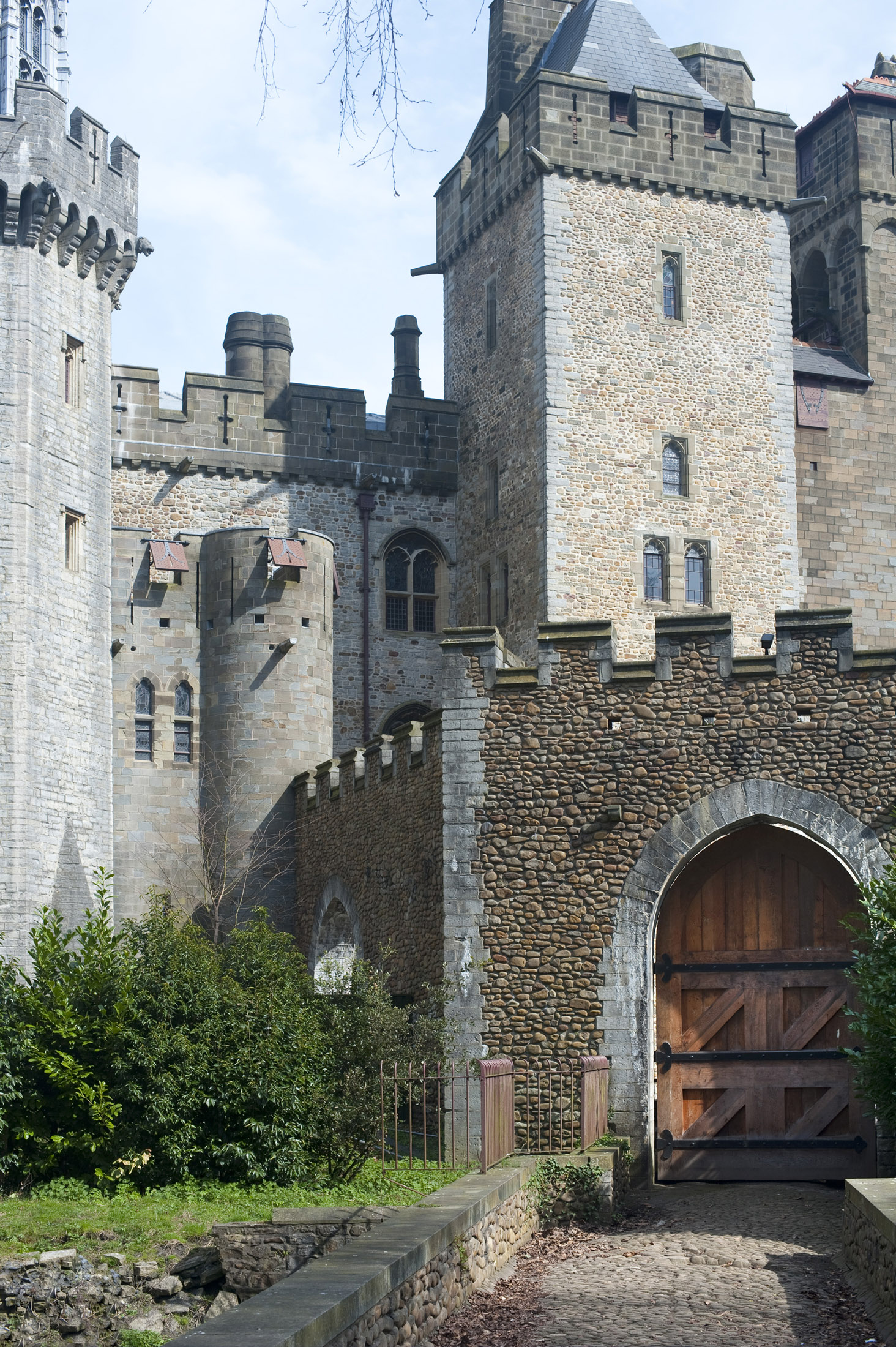 an image of view of the 19th century extentions cardiff castle by William Burges