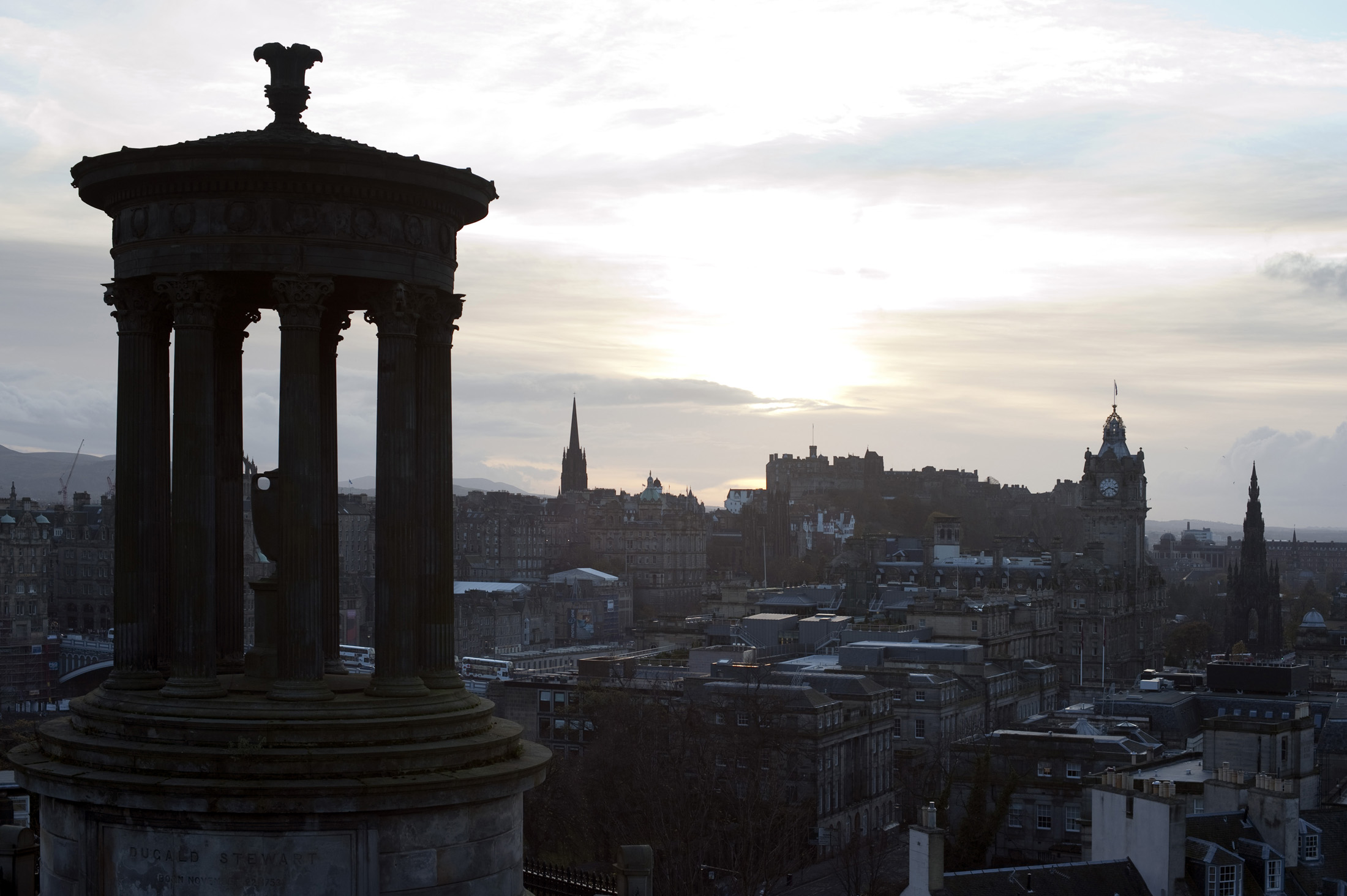 an image of Dugald Stewart Monument and the skyline of old smokey