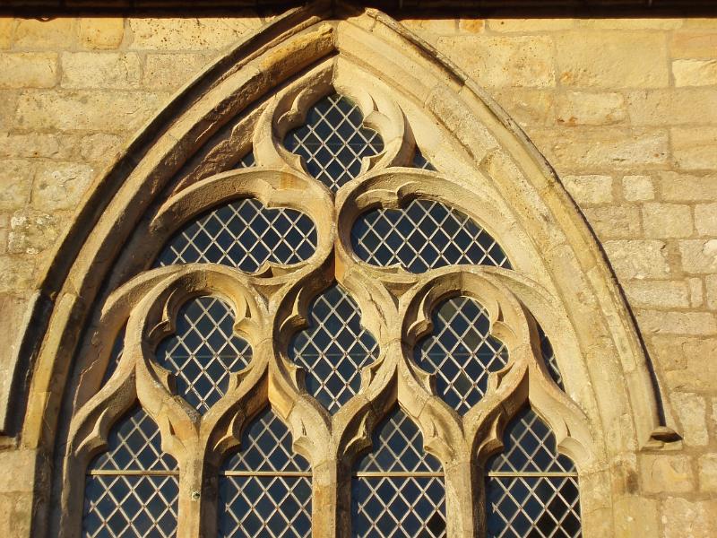 window details on cartmel priory