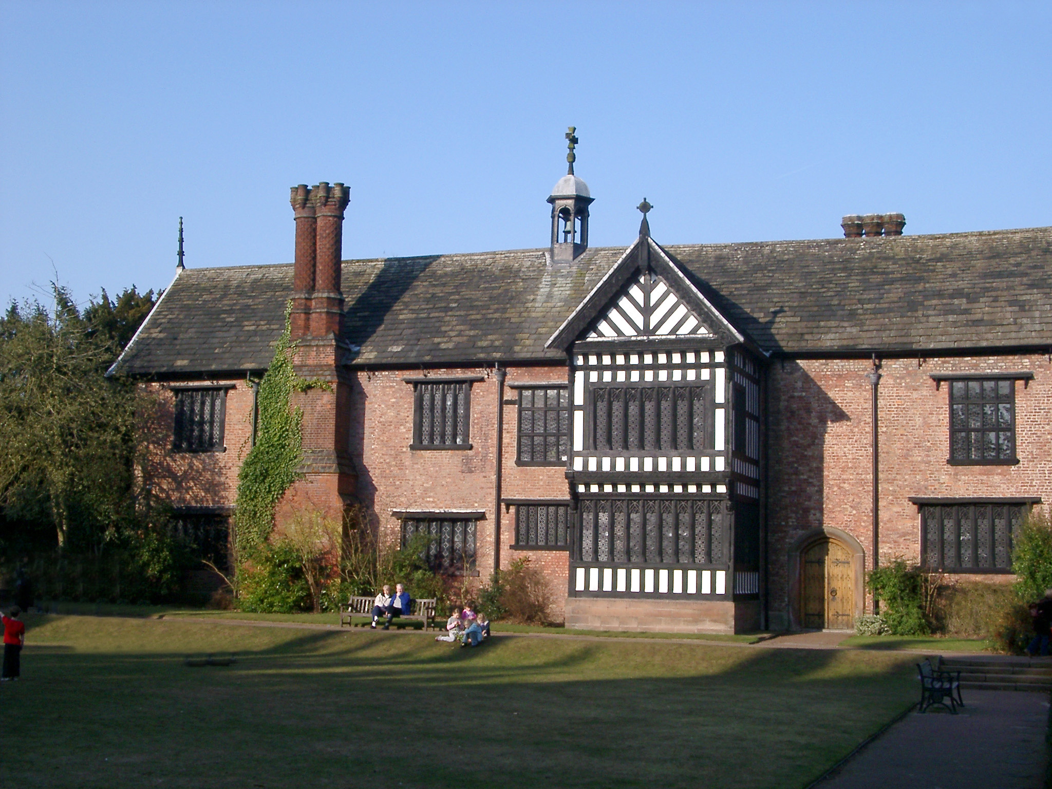 an image of Spacious Lawn Area in front Famous Architectural Bramall Hall in Manchester, England.