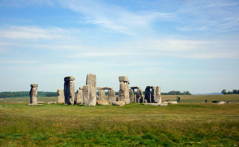 a view of stonehenge in the daytime