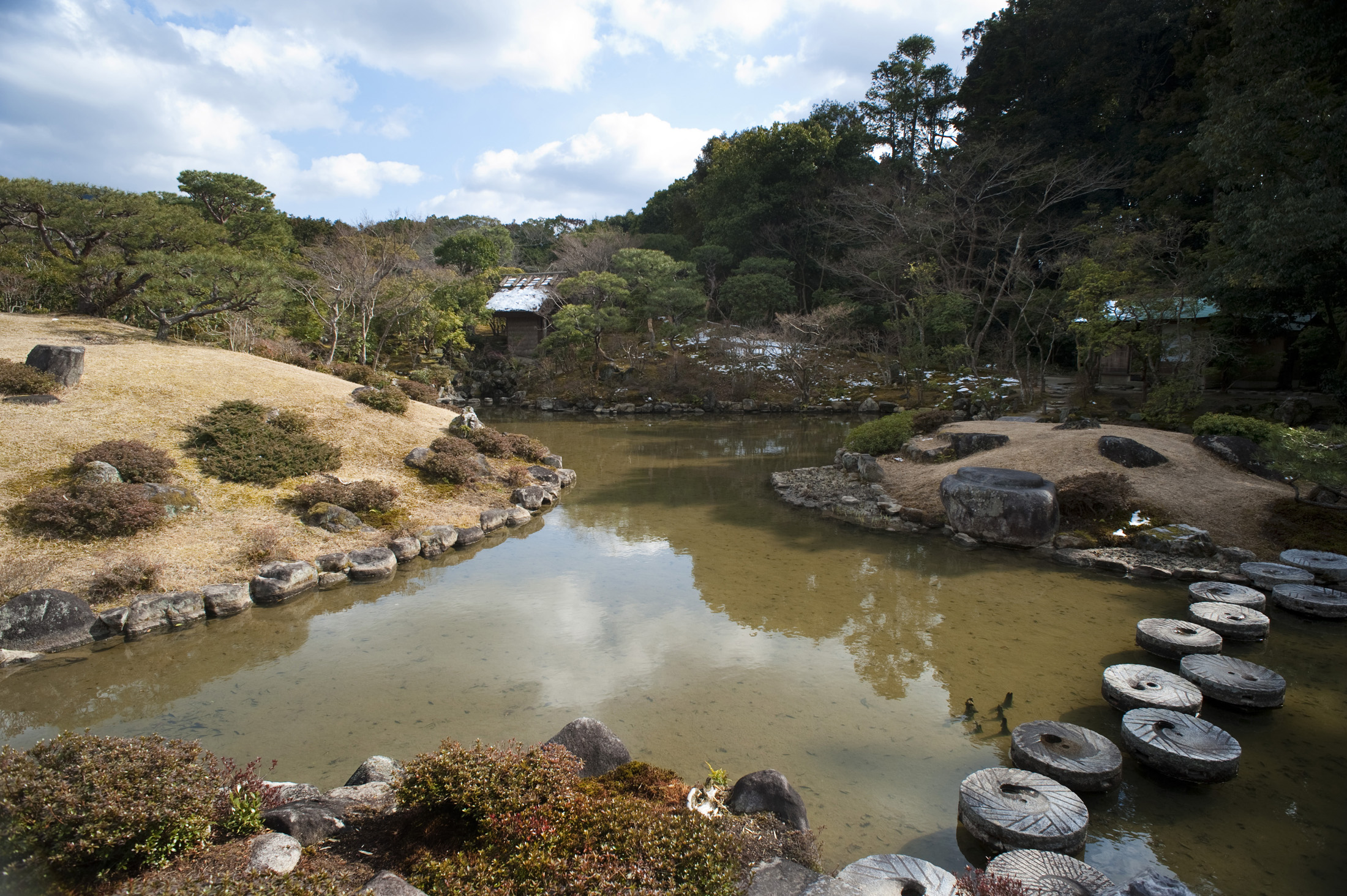 an image of The Isuien Garden is the only walking garden or kaiyushiki teien in Nara, Japan