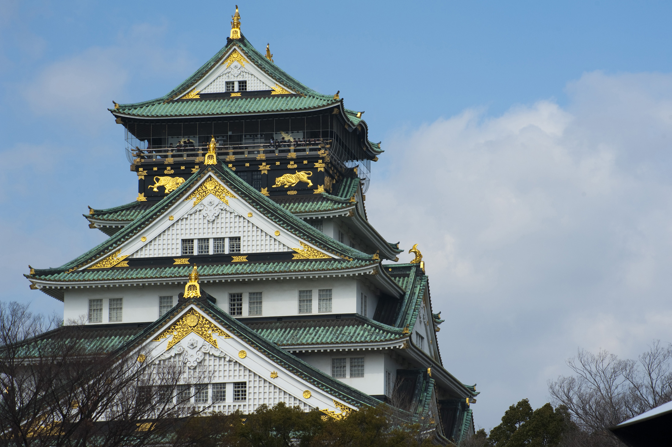 an image of The Castle keep of Osaka Castle (Osaka-jo) Japan