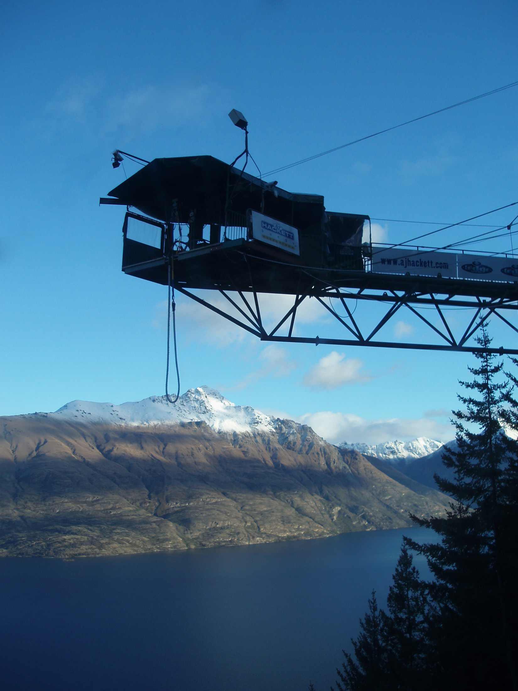an image of bungee jump tower in queenstown, newzealand