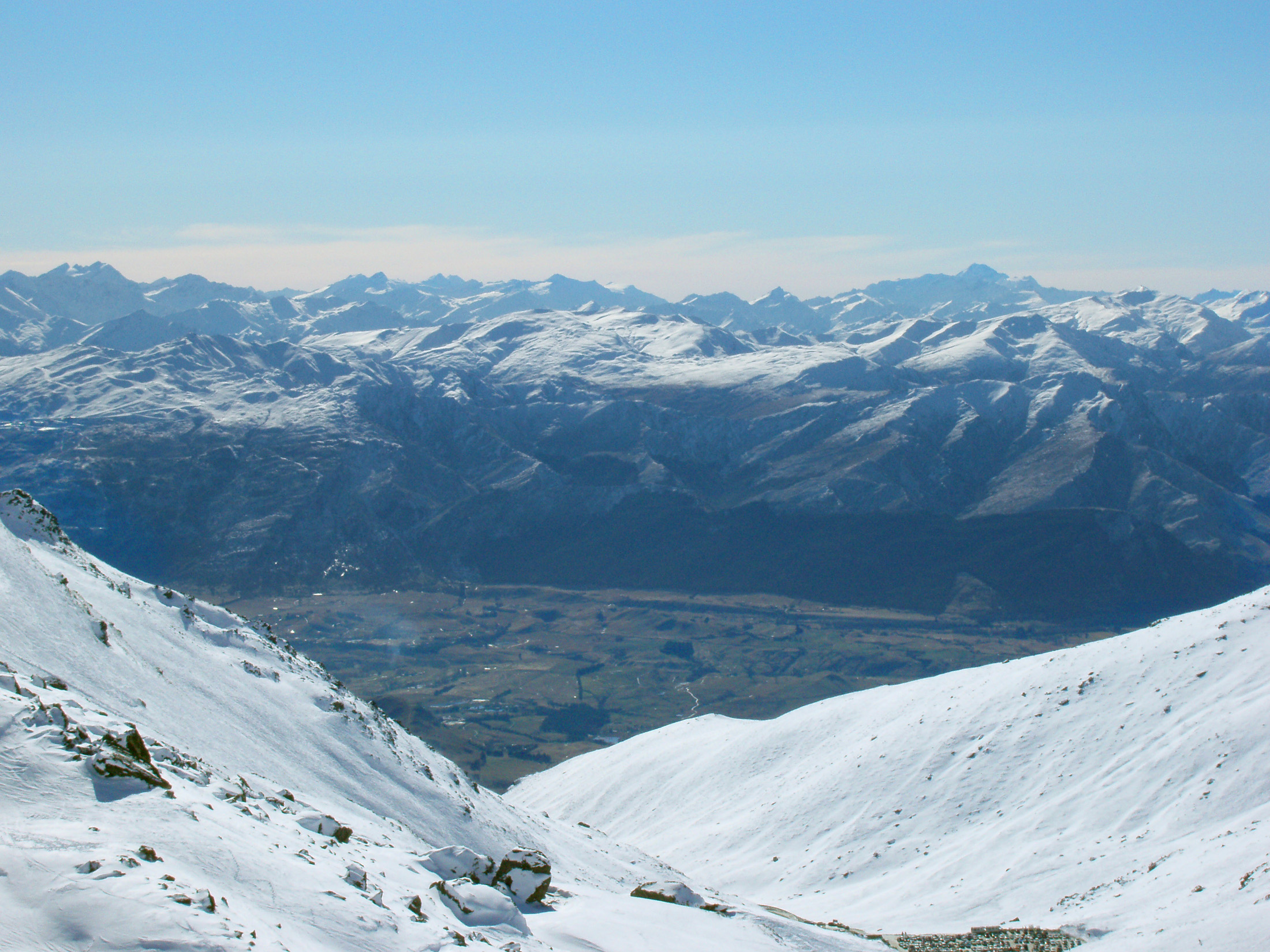 an image of mountain winter sports at the remarkables ski area, queenstown newzealand