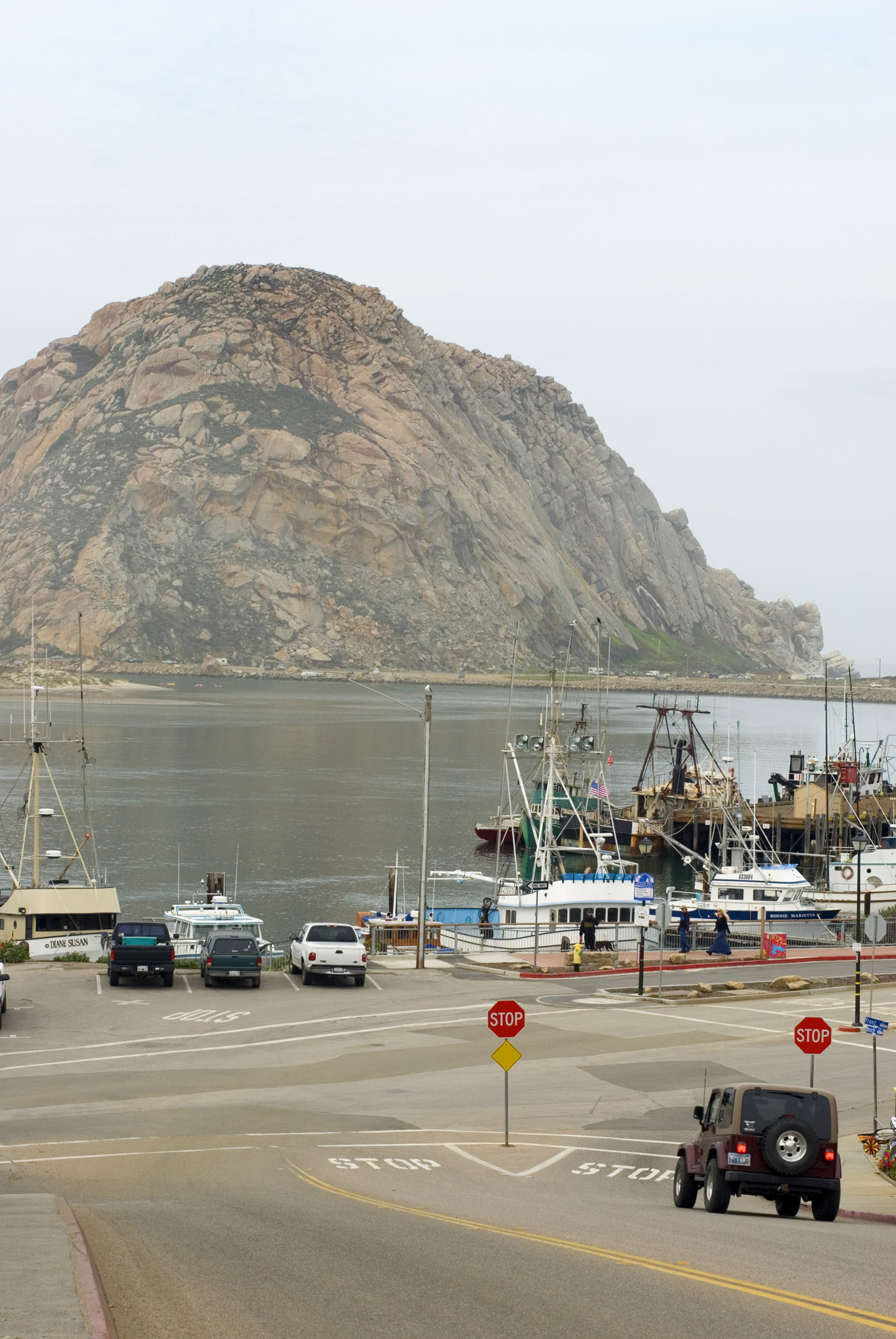an image of The seaside village of Morro Bay is a picture-perfect getaway for travelers seeking outdoor adventures and a gorgeous natural setting.