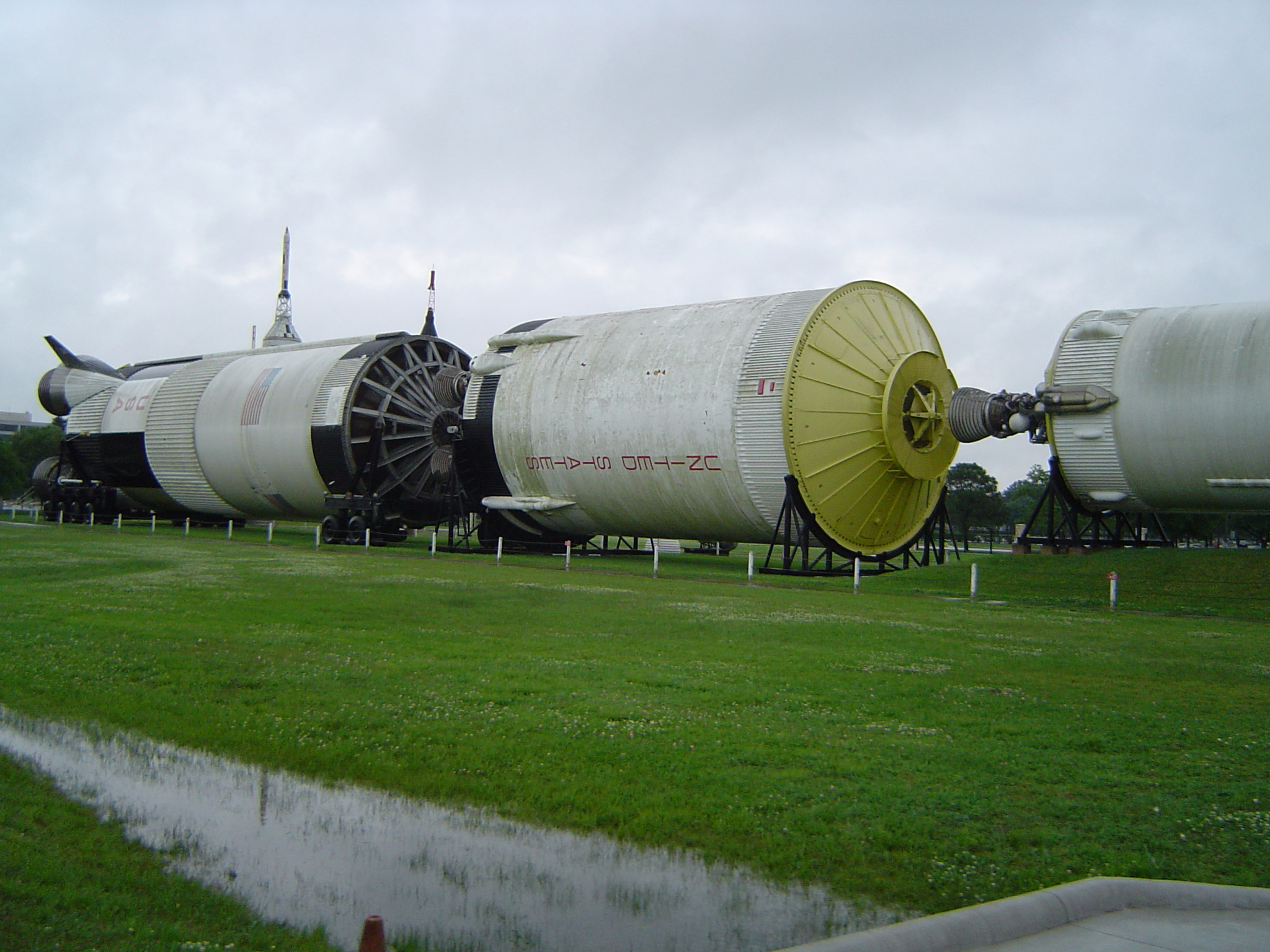 an image of Model of the Saturn 5 Space Rocket at Nasa, USA, showing its various components