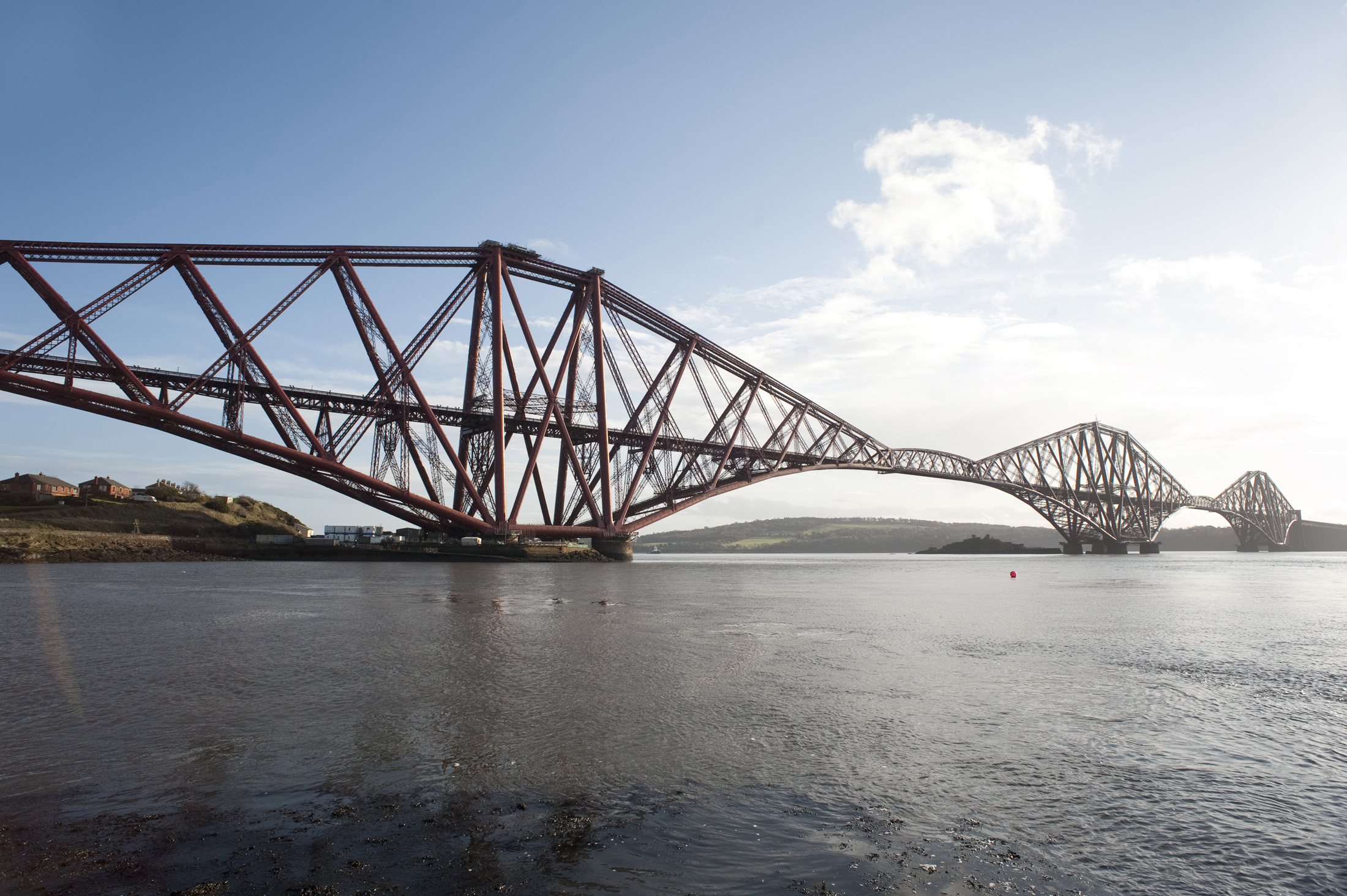 Free Stock photo of forth rail bridge | Photoeverywhere : An amazing image capturing a stunning view. Its colors are bold and combination ideally. The layout is fantastic, with its particulars are also very defined.