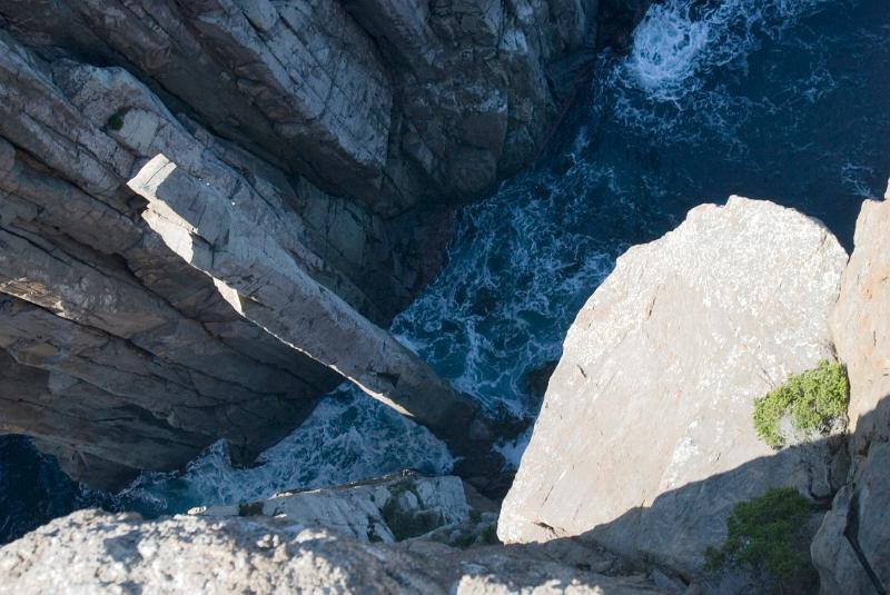 looking down on the slender column of rock known ad the totem pole, cape hauy, tasmania