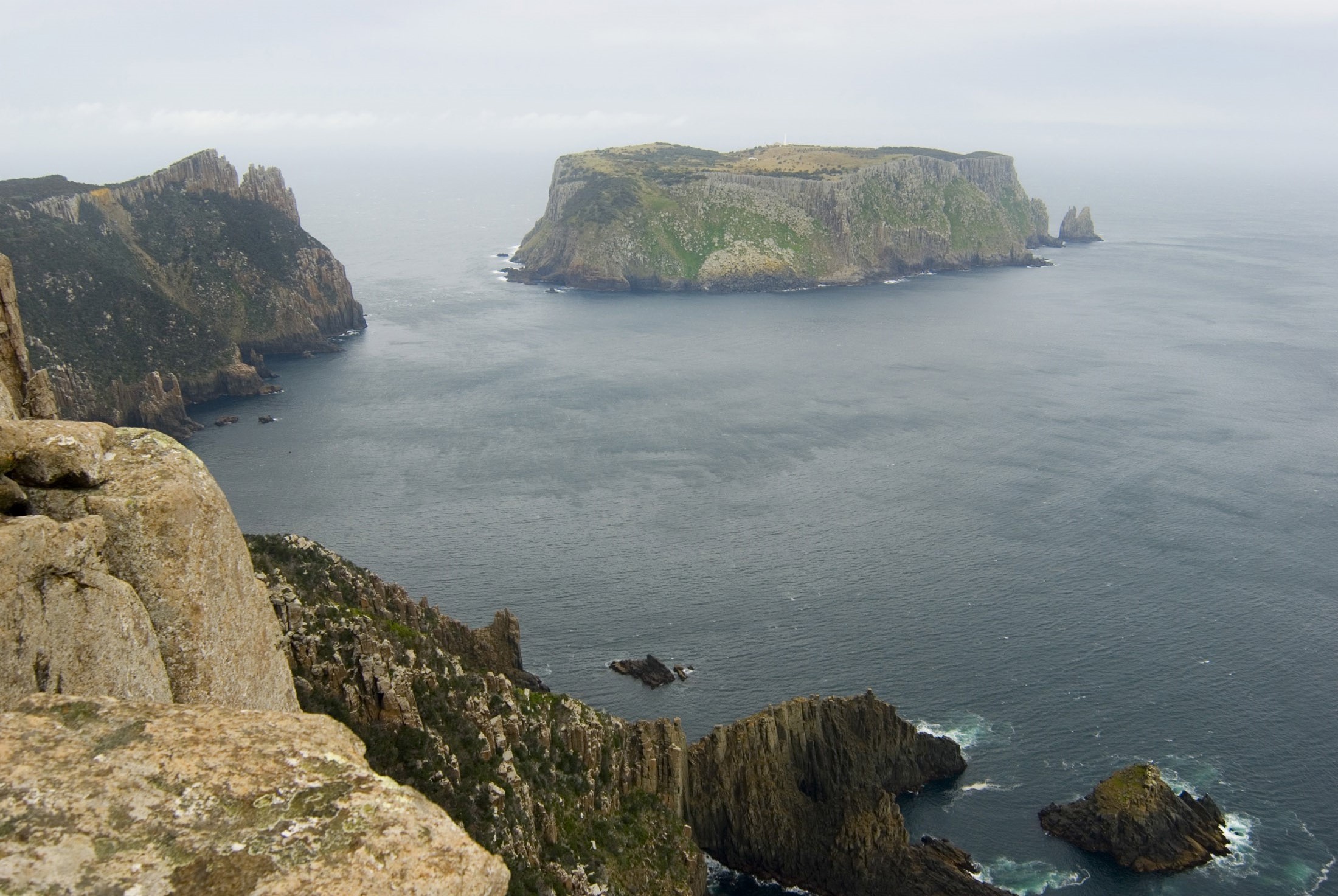 an image of panoramic ocean view from cape pillar towards tasman island